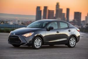 Scion iA 2015 года